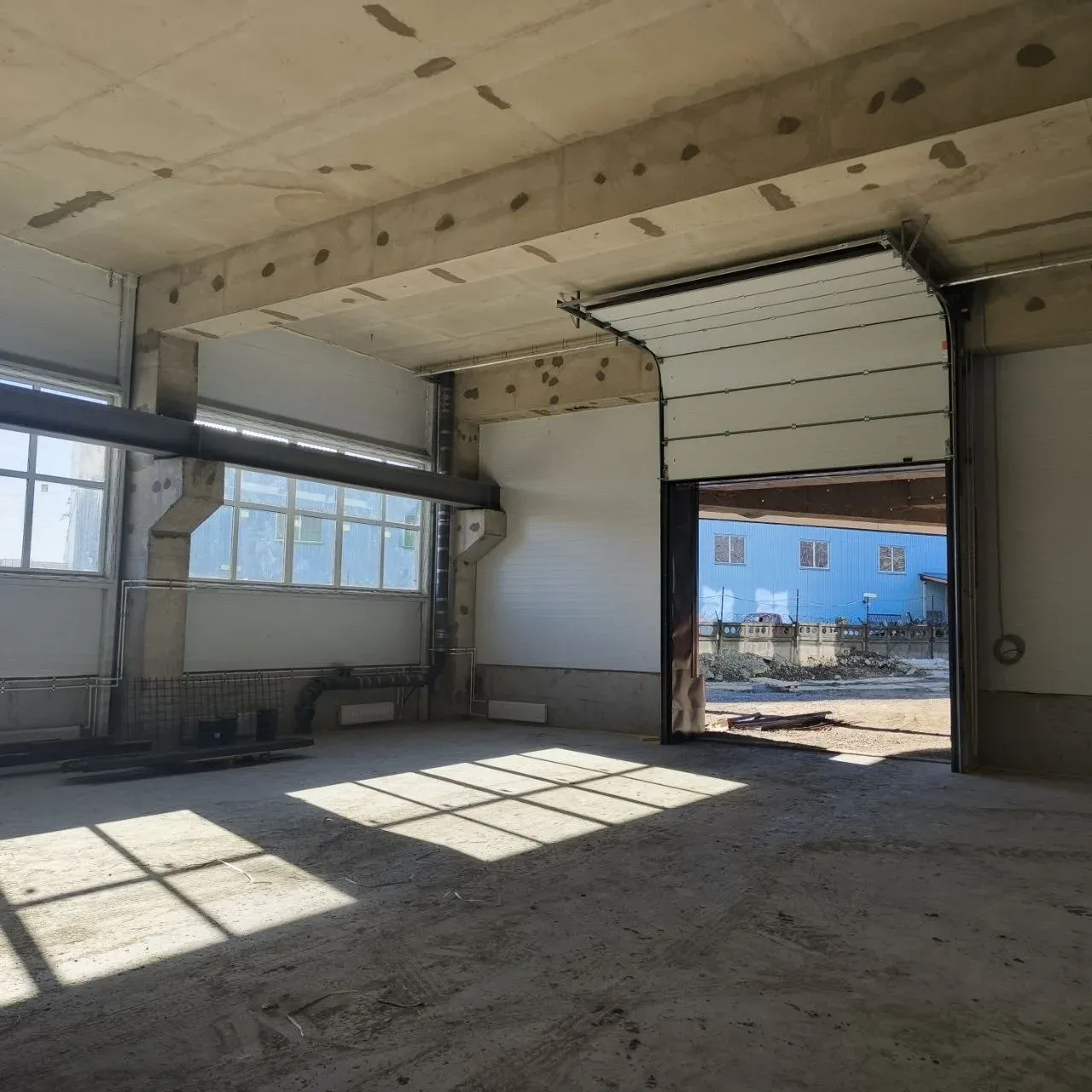 Сэндвич-панели от «Ди Ферро»: успешная поставка для нового объекта в Санкт-Петербурге